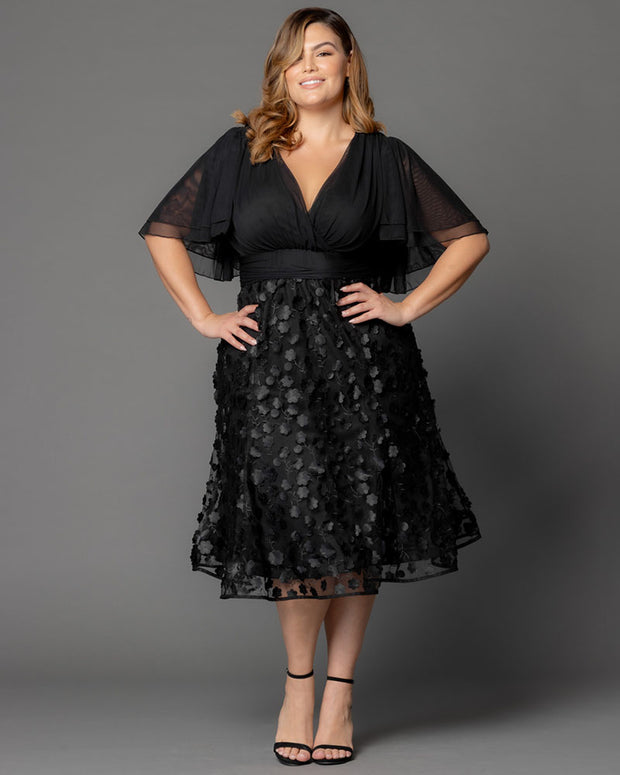 Pretty Petals Cocktail Dress in Onyx