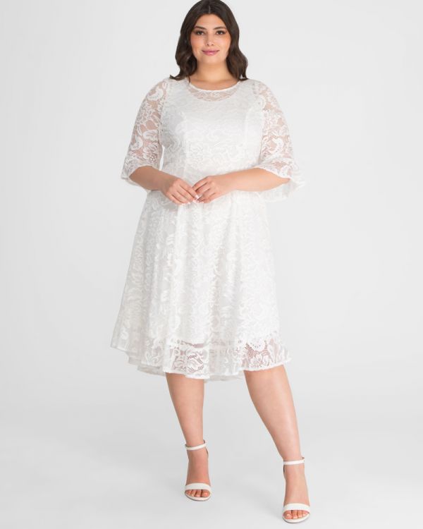 Livi Lace Dress in Pearl