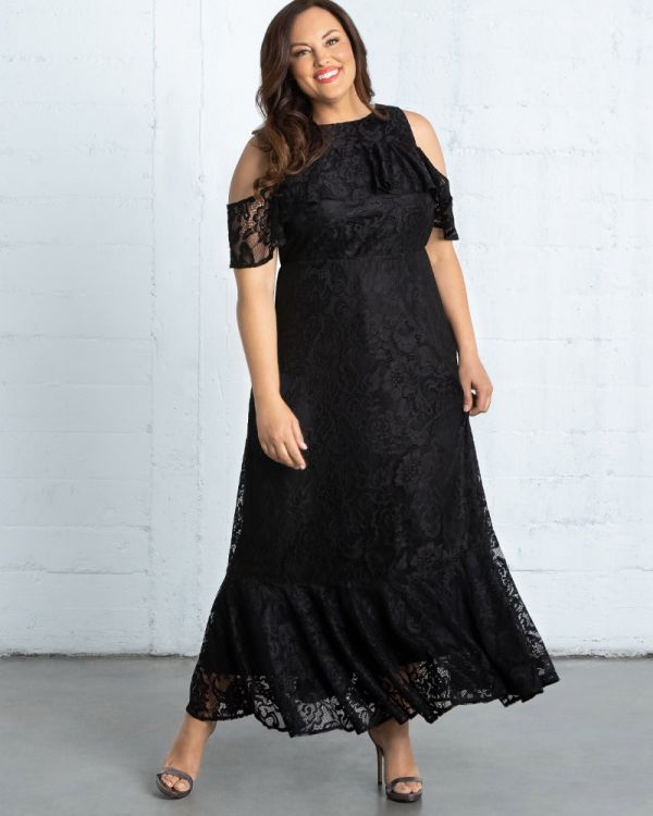 Riviera Lace Maxi Dress in Black Noir