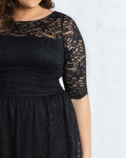 Luna Lace Dress in Onyx