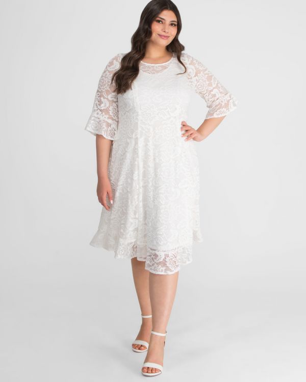 Livi Lace Dress in Pearl