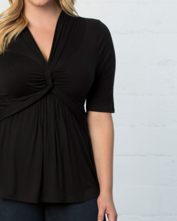 Caycee Twist Top in Black Noir